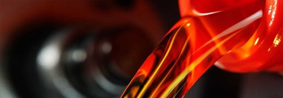 Thẻ thay dầu nhớt và lọc dầu nhớt